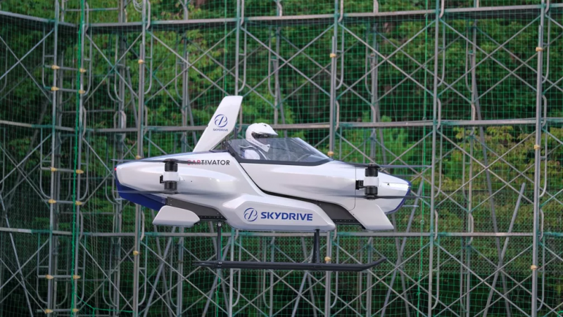 Carro voador faz voo de 4 minutos em teste no Japão
