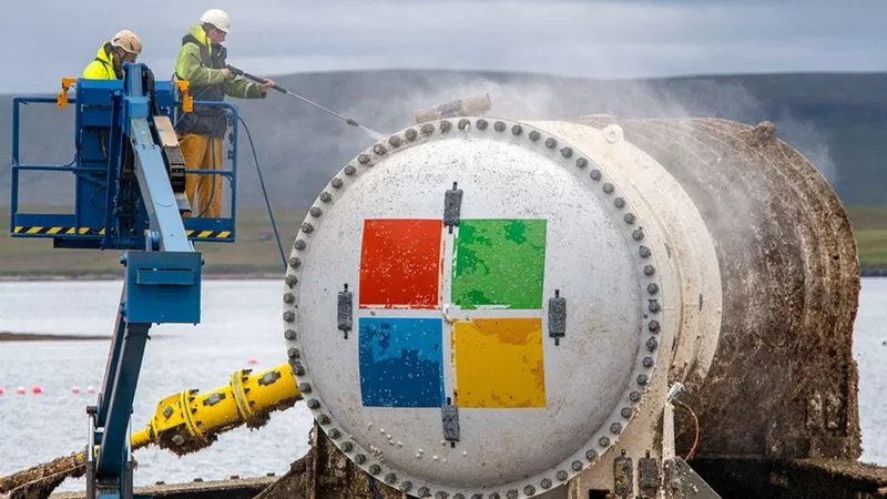 Por que Microsoft deixou 855 computadores no fundo do oceano por dois anos