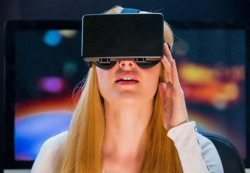 Com aposta em realidade virtual, Fiat e VW lançam concessionárias digitais