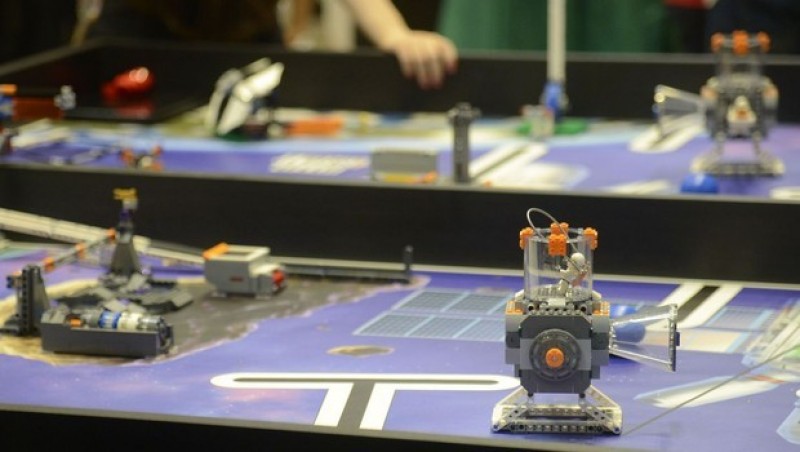 Brasileiros ganham torneio mundial de robótica